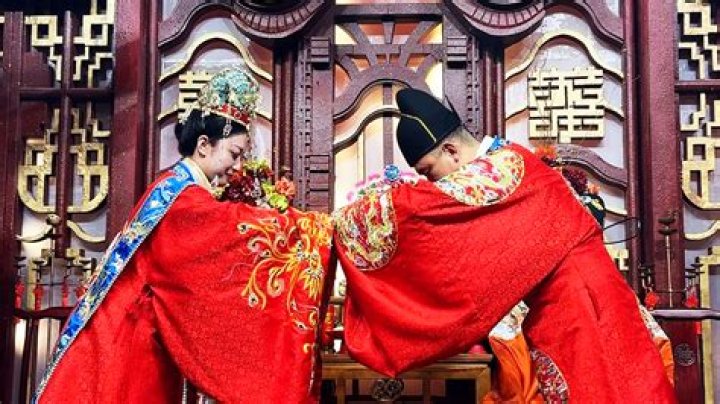How long is a traditional Chinese wedding