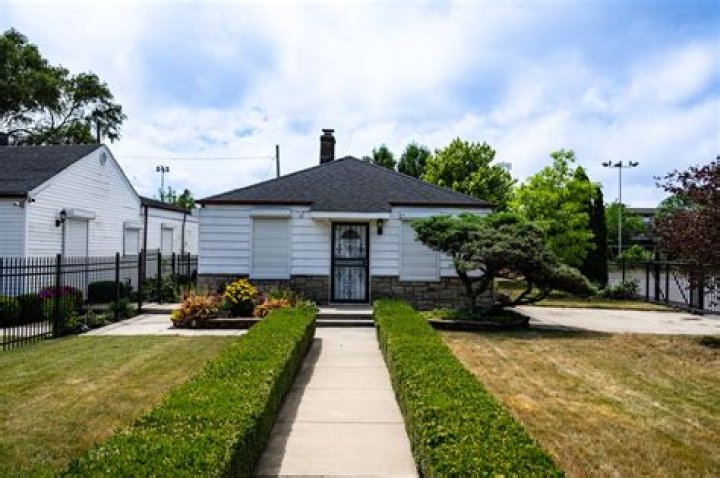 How much is Gary Erickson worth