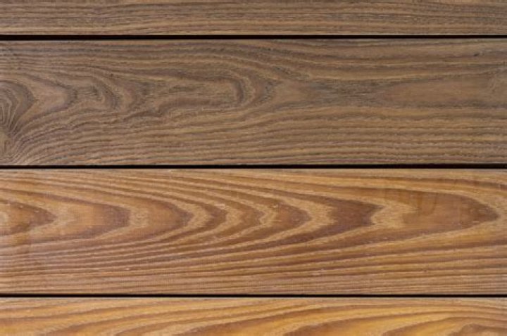 Will bleach hurt treated wood